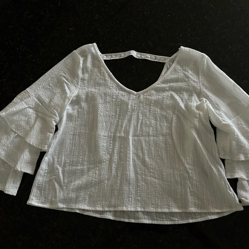 Absolutely adorable ladies top